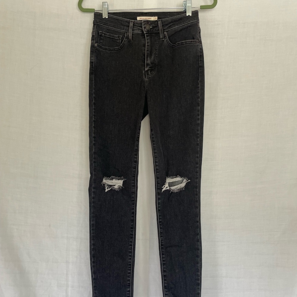 Levi 721 High Rise Skinny Black Jeans